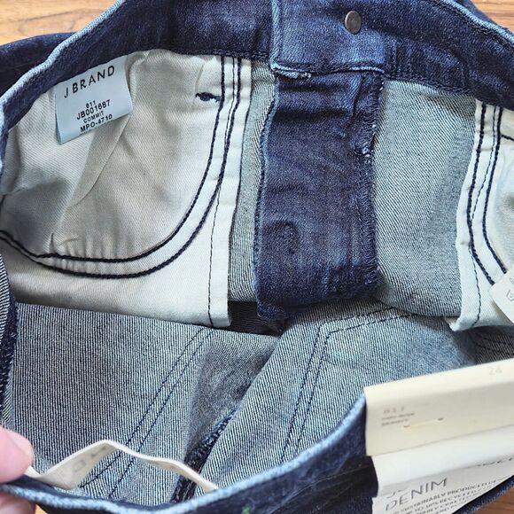 NEW J Brand Women’s Jeans Clean Girl Minimal Capsule Sustainable Indigo Denim 24 - Picture 10 of 10